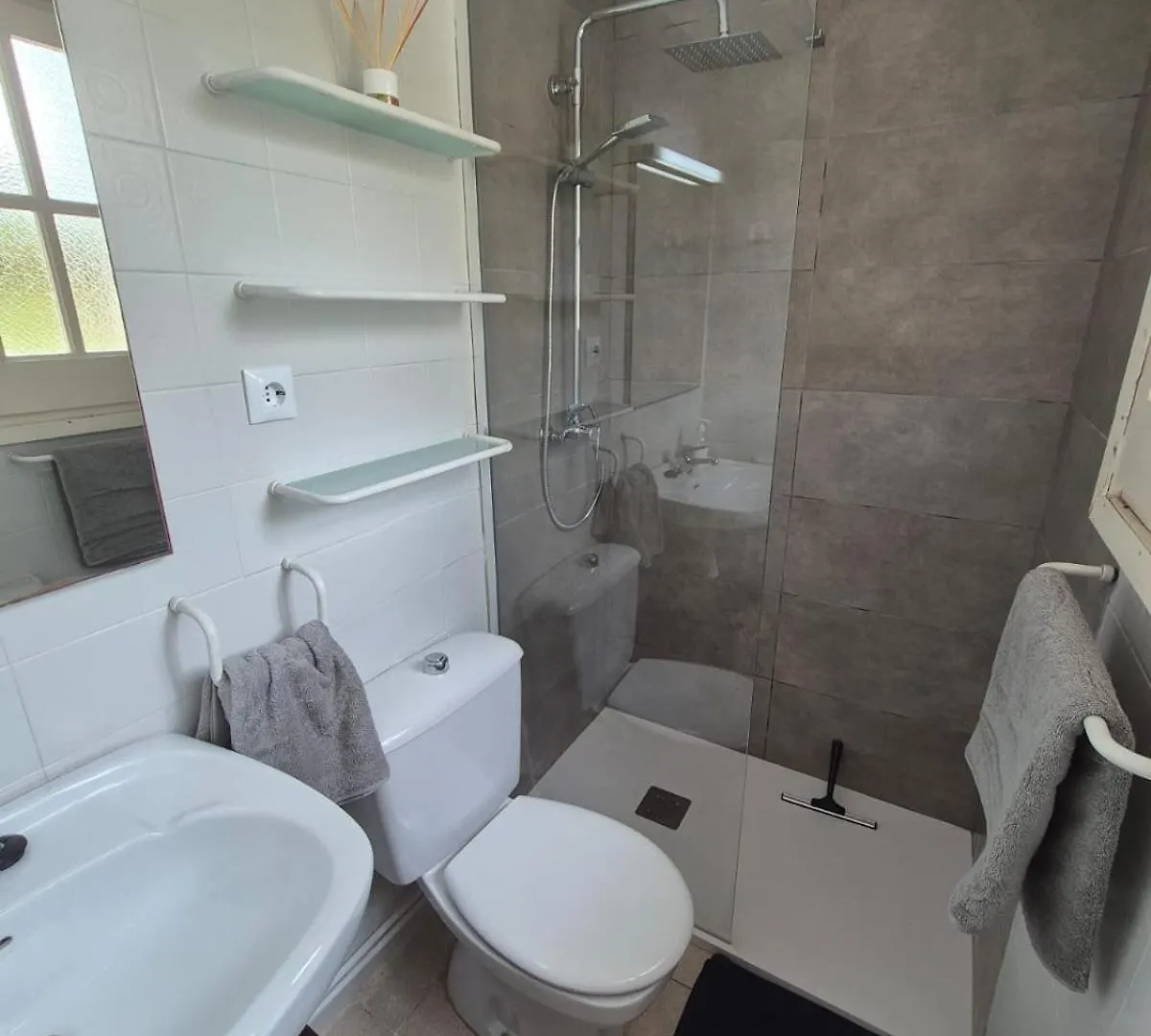 2 Bed Apt 10Min Walk To Beach Tarragona